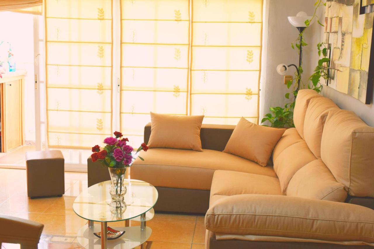 Bonito Apartamento Centrico Y Cerca De La Playa. Малага Екстериор снимка